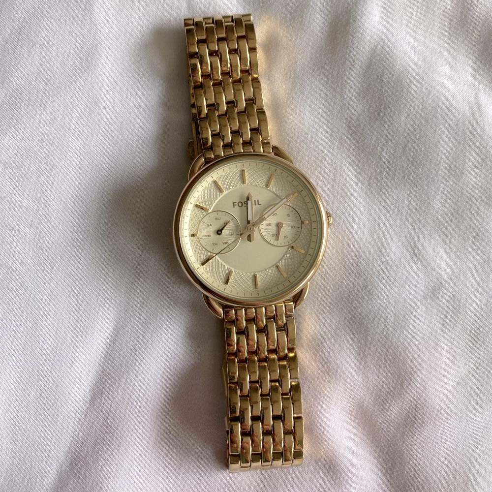 Women’s Fossil watch